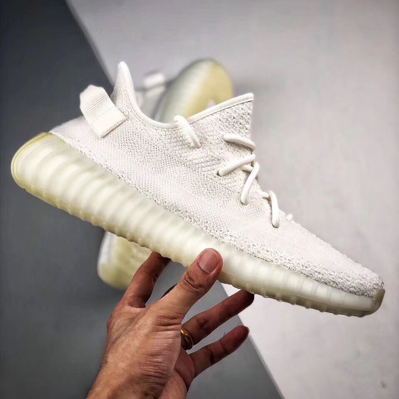 Adidas Yeezy 350 V2 Cream White