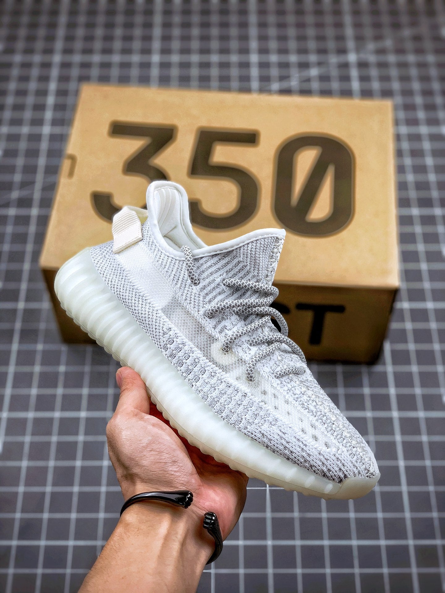 Adidas Yeezy 350 V2 Static White Stary Skye