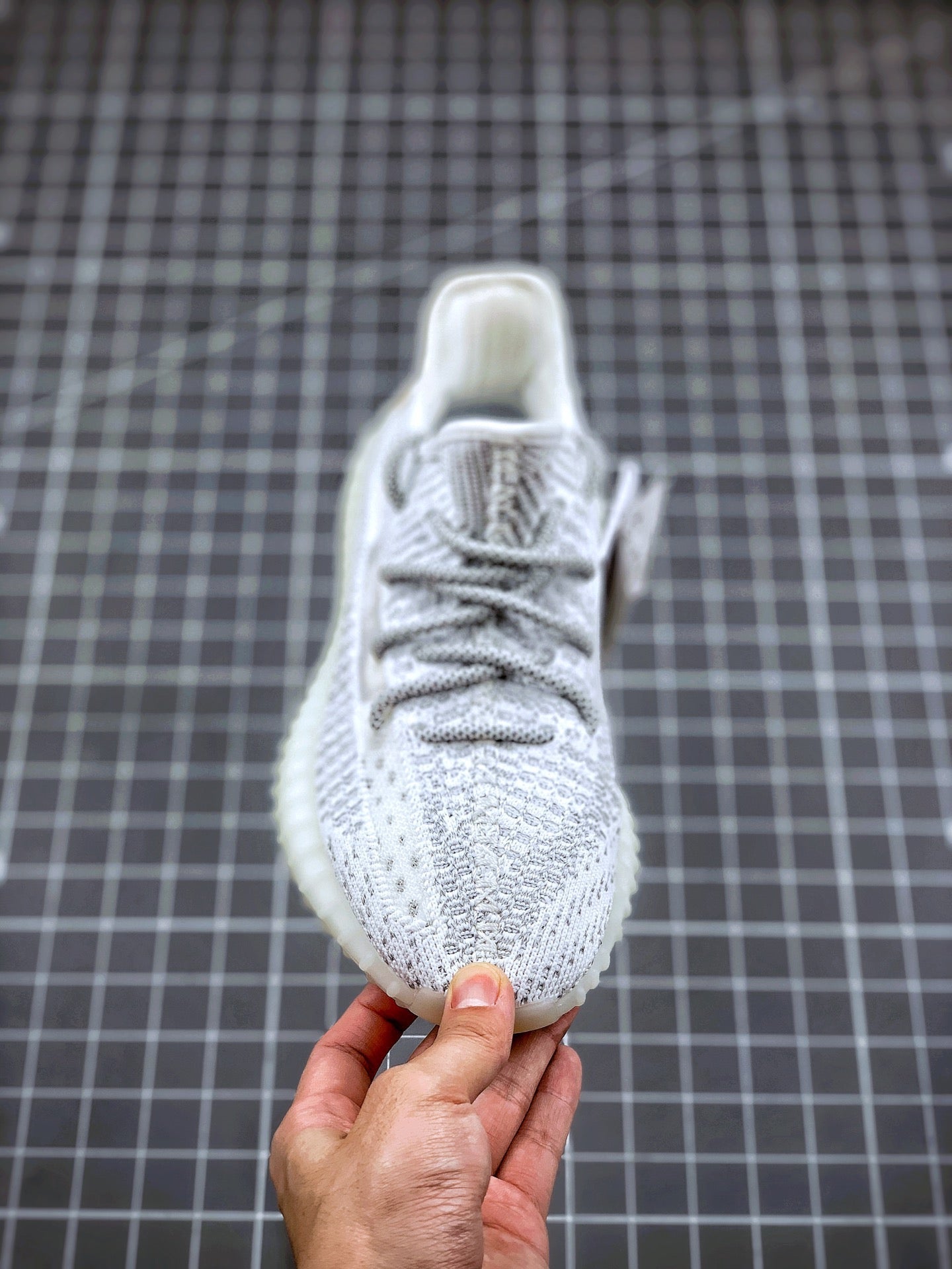 Adidas Yeezy 350 V2 Static White Stary Skye