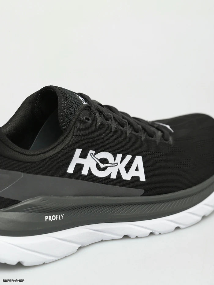 HOKA Mach 4 Mesh Black Dark