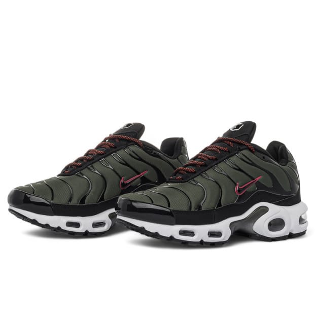 Nike Air Max Plus Cargo Khaki