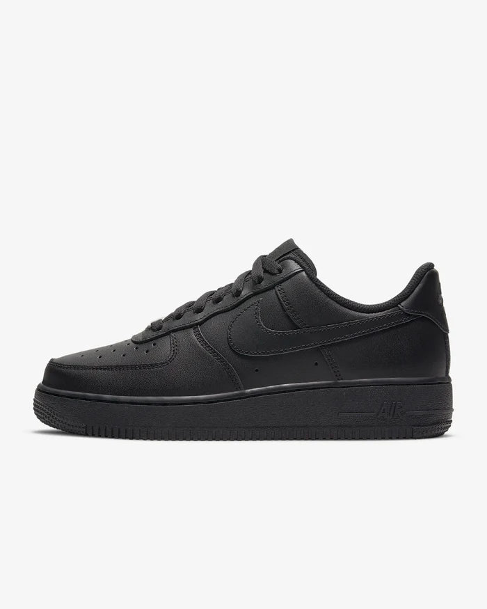 NIKE AIR FORCE 1 LOW Triple Black