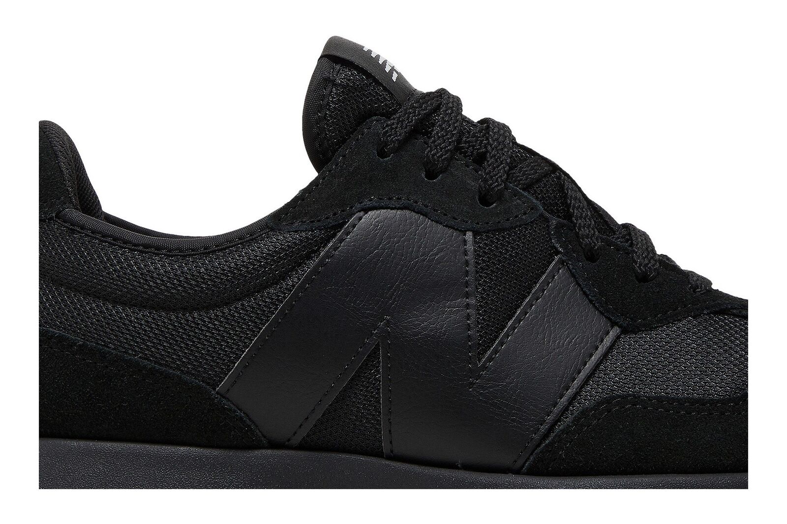 New Balance 327 Triple Black