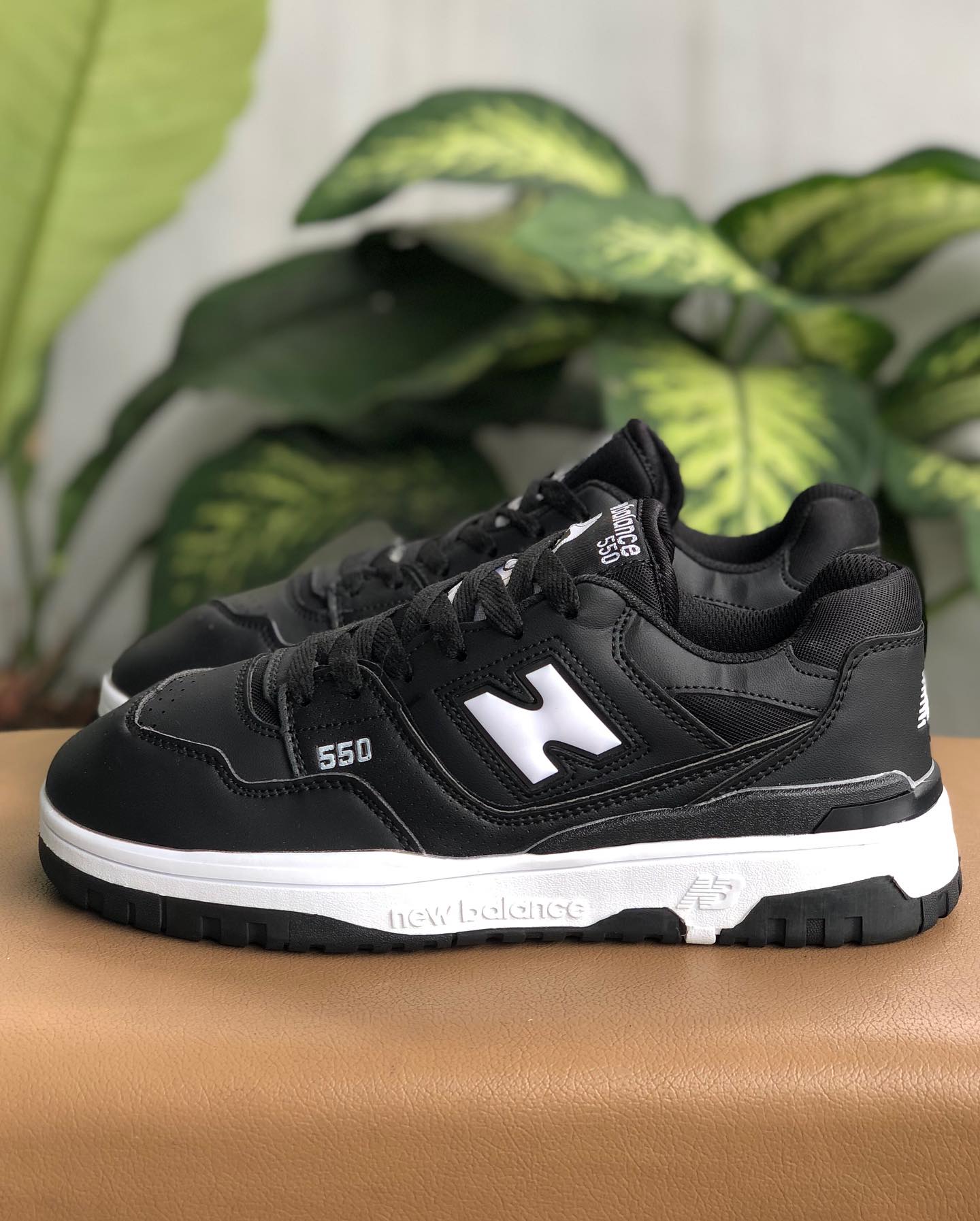 New Balance 550 Black White