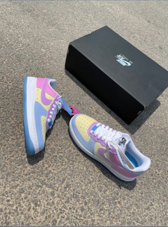 Nike Air Force 1 '07 LX UV Color Changing