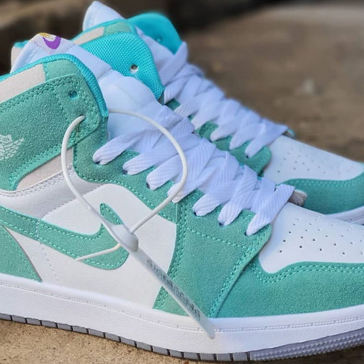 Nike Air Jordan 1 Retro High OG Turbo Green