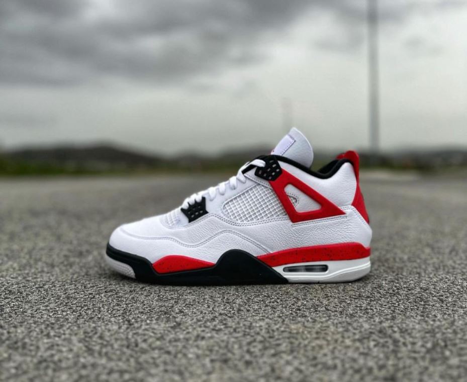 Nike Air Jordan 4 Retro Red Cement