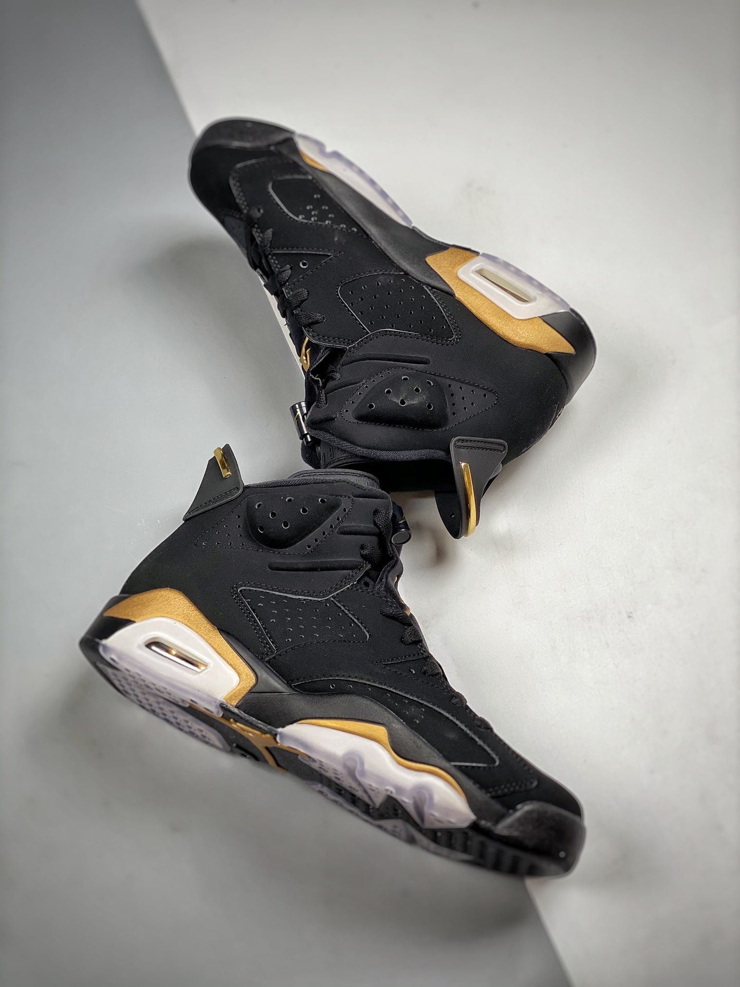 Nike Air Jordan 6 DMP Black Metallic Gold