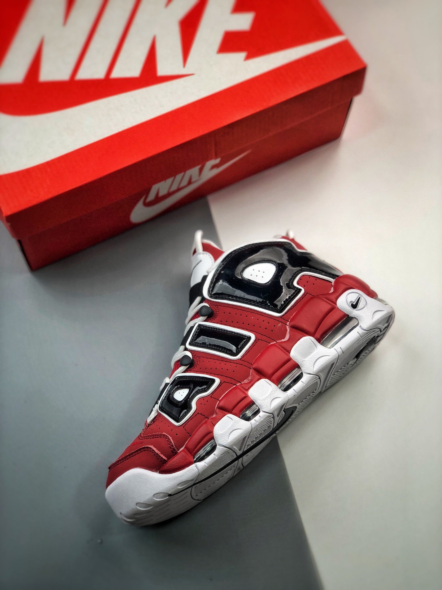 Nike Air More Uptempo Bulls Varsity Red White Black