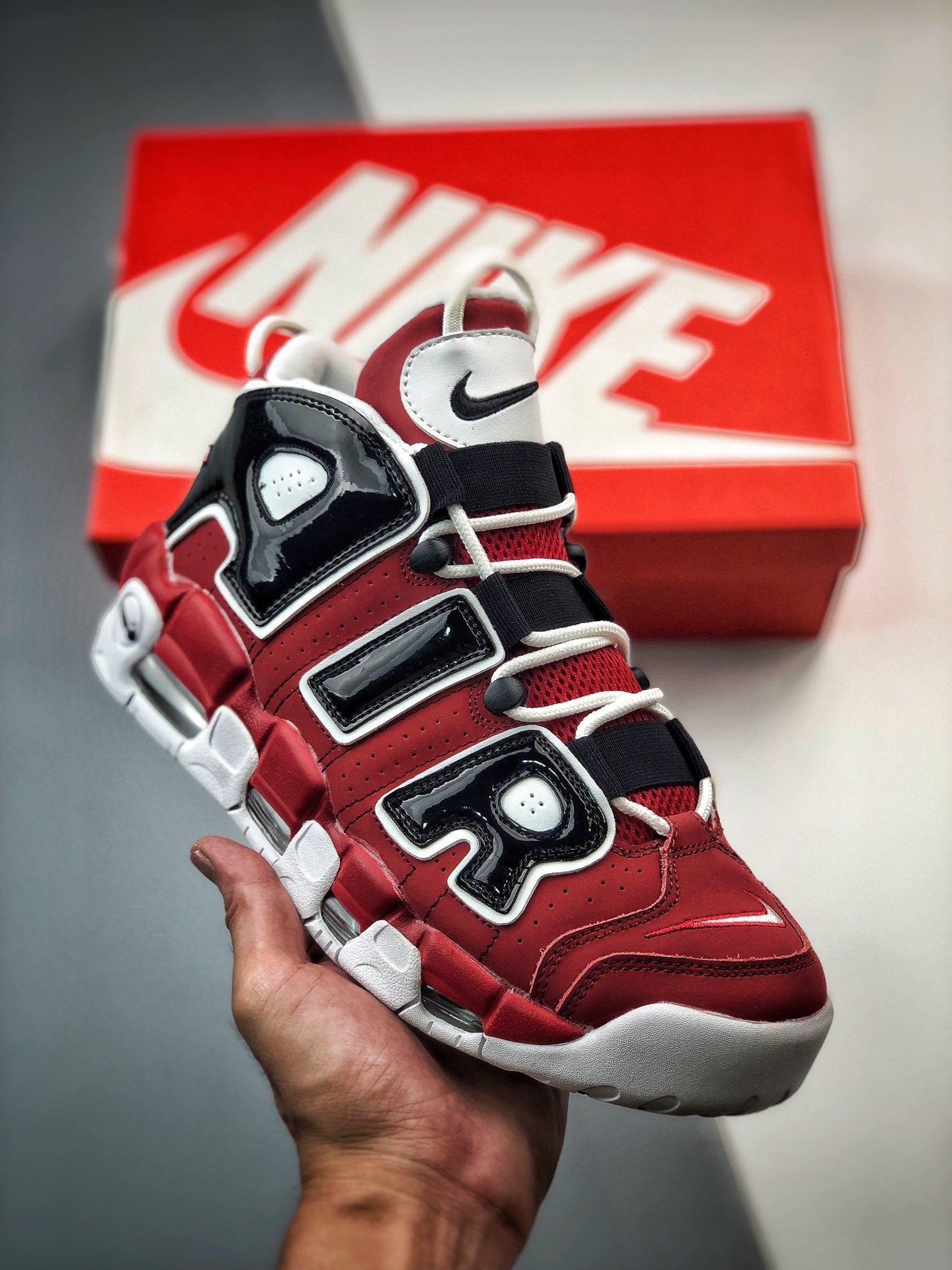 Nike Air More Uptempo Bulls Varsity Red White Black