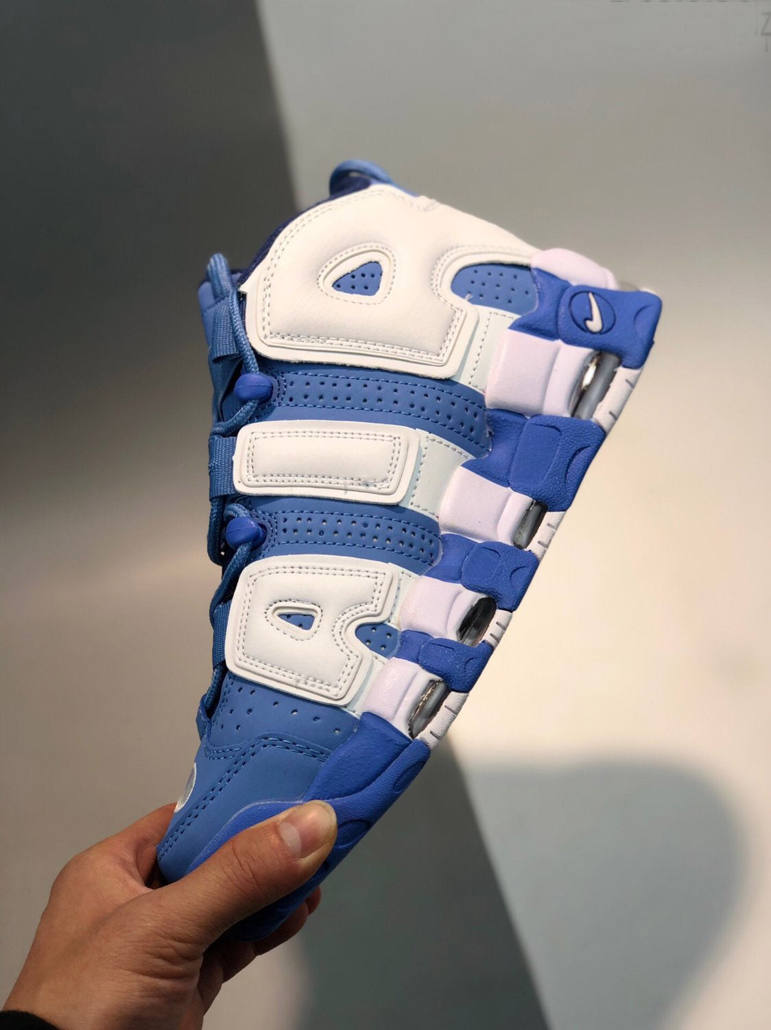 Nike Air More Uptempo University Blue White