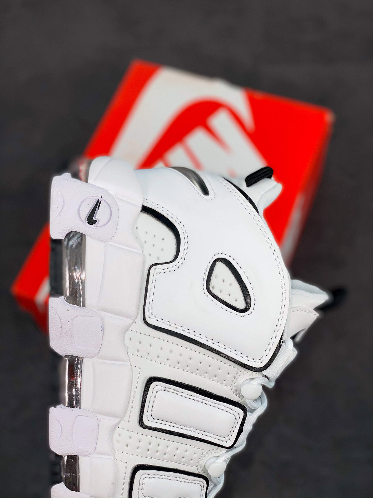 Nike Air More Uptempo White Black