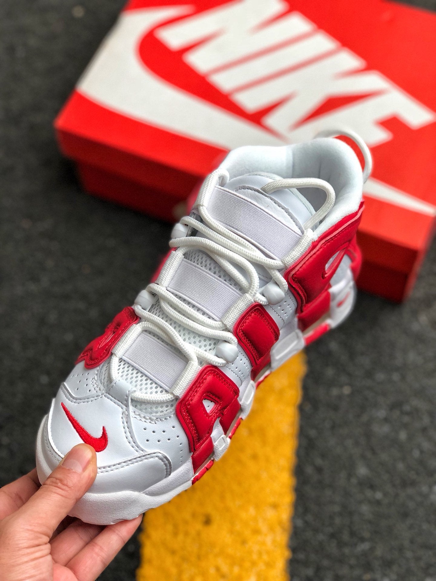 Nike Air More Uptempo White Red