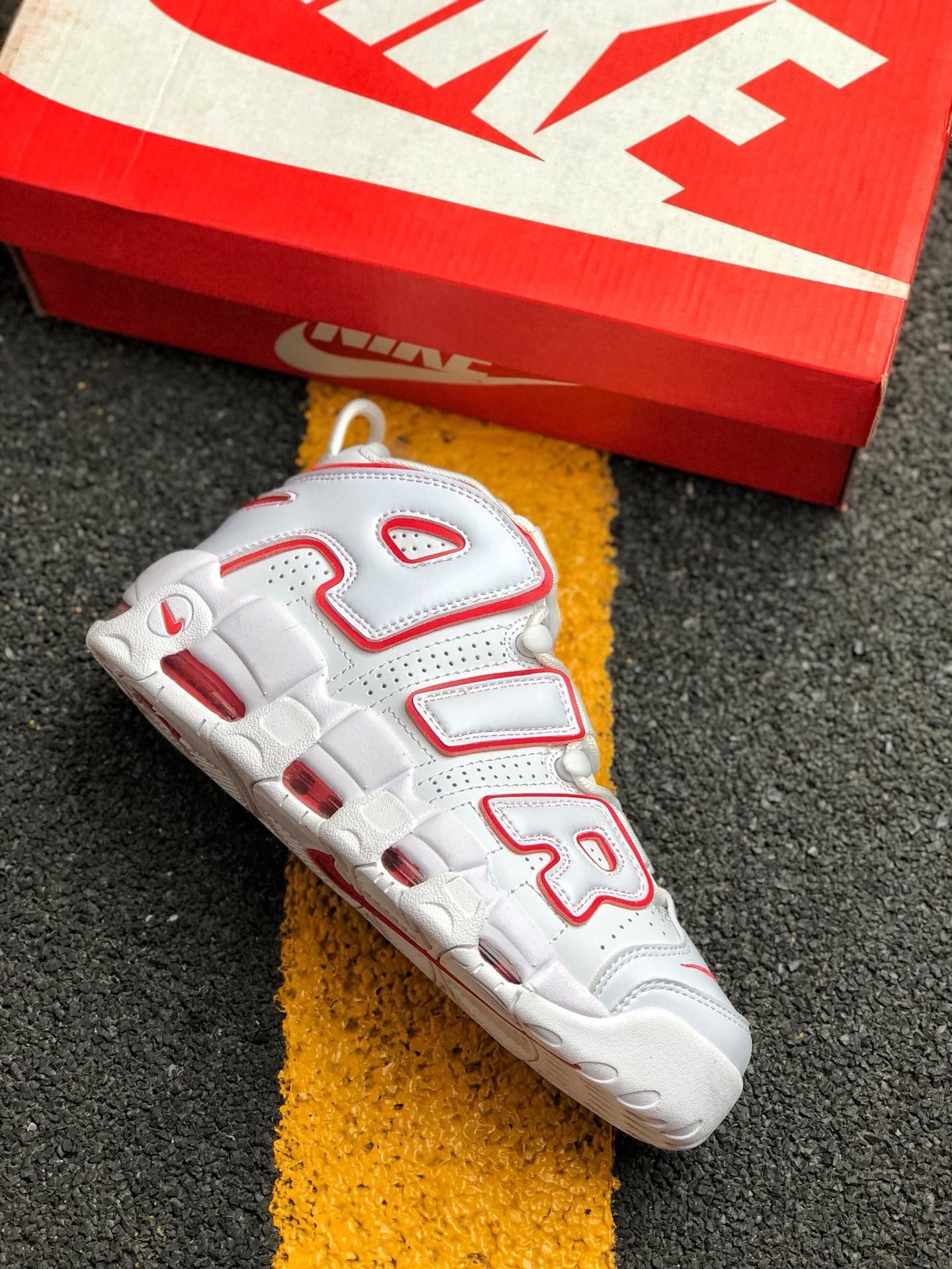 Nike Air More Uptempo White Varsity Red