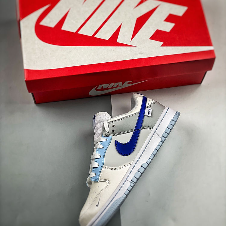 Nike Dunk Low Ivory Hyper Royal