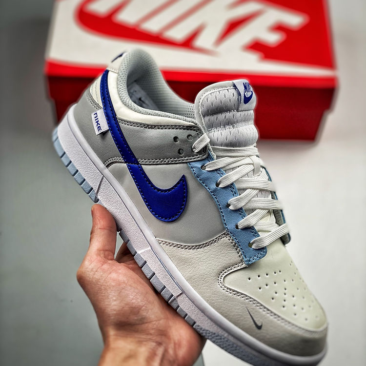 Nike Dunk Low Ivory Hyper Royal