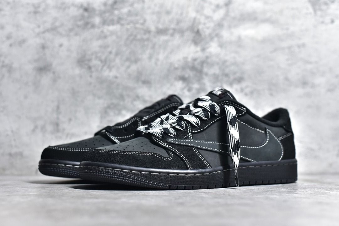 Travis Scott x Air Jordan 1 Low OG Black Phantom